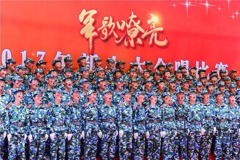 滑动蓝色方块选关版